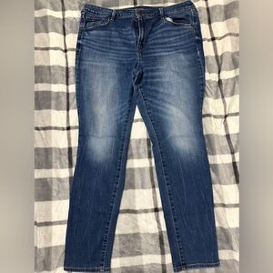 Old Navy size 16 Pop Icon mid-rise skinny jean